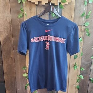 Nike  Navy Blue Red Sox T-Shirt Size Small